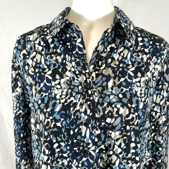 Elementz navy blue gray and white abstract print button down top size medium - Picture 2 of 5
